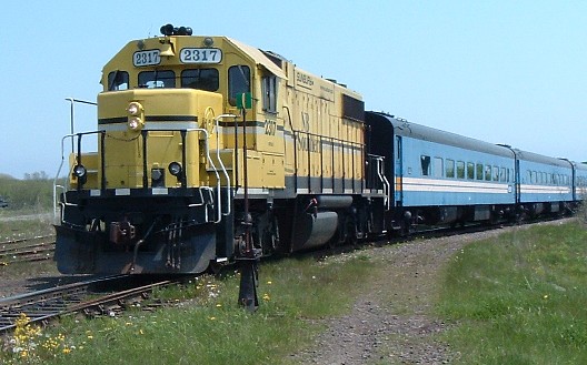 http://www.theboykos.com/nbsr/NBSR%20Excursion%20Train%20Bayshore%2020050604%20SLB%204.jpg